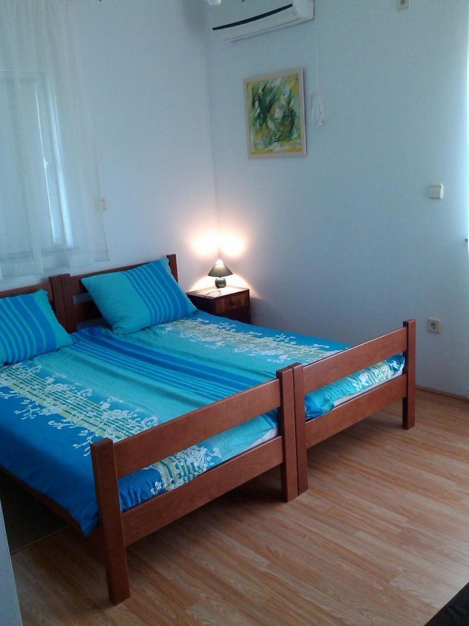 Apartments Antonija - Fitness Vinišće Екстериор снимка